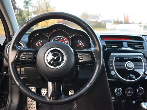 Used 2010 MAZDA RX-8 Grand Touring RWD image 16