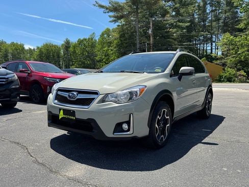 Used 2016 Subaru Crosstrek 2.0i Limited AWD/4WD image 9
