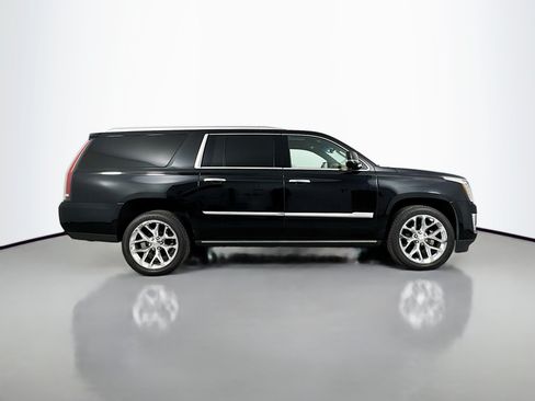 Used 2019 Cadillac Escalade ESV Platinum AWD/4WD image 7