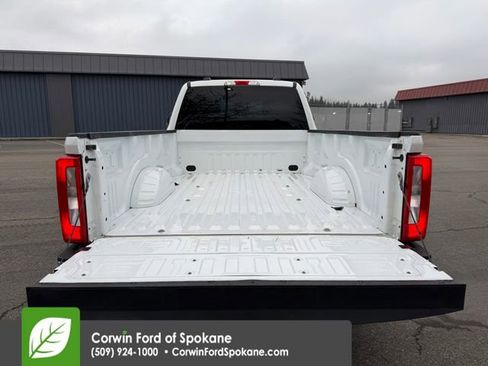 Certified 2024 Ford F350 XLT w/ FX4 Off-Road Package image 19
