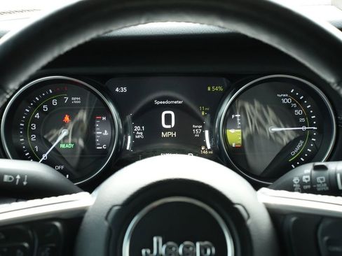 Used 2021 Jeep Wrangler Unlimited Sahara w/ Cold Weather Group image 9