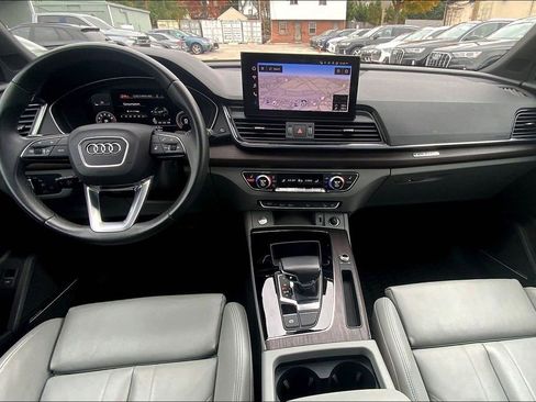 Used 2023 Audi Q5 2.0T Premium Plus w/ Premium Plus Package image 16