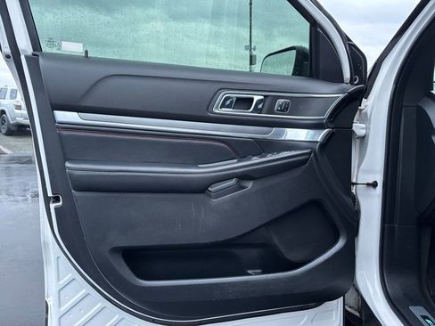 Used 2016 Ford Explorer Sport w/ Equipment Group 401A image 23