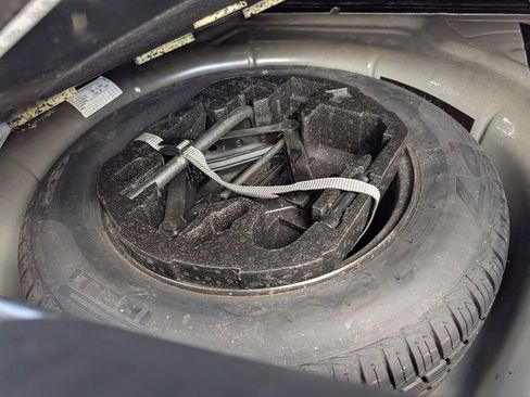 Used 2013 Volkswagen Jetta SEL image 26