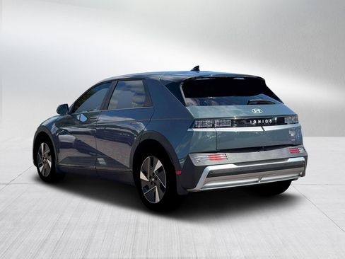 New 2026 Hyundai Ioniq 5 SEL image 5