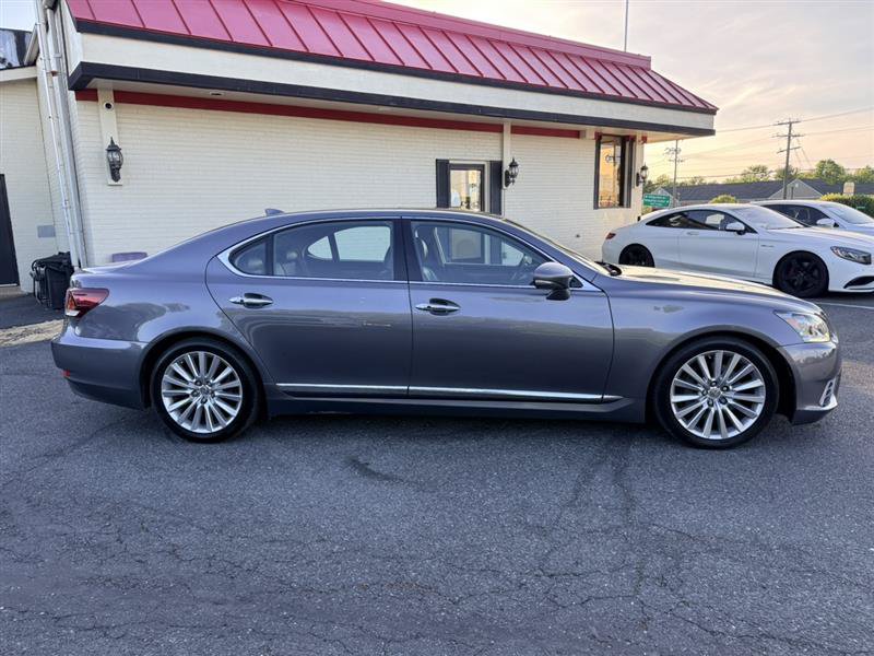 Used 2015 Lexus LS 460 L AWD/4WD image 4