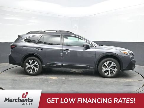 Used 2022 Subaru Outback Limited AWD/4WD image 9