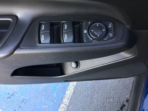 Used 2022 Chevrolet Equinox LT image 8