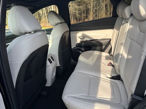 New 2026 Hyundai Tucson Limited FWD image 12