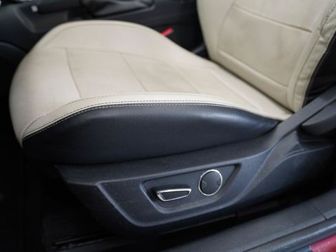 Used 2017 Ford Mustang Premium RWD image 29