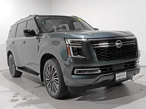 Used 2025 Nissan Armada Platinum Reserve AWD/4WD image 33