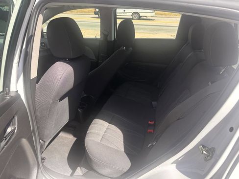 Used 2014 Chevrolet Sonic LT w/ Fun and Sun Package image 9