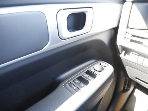 New 2026 Hyundai Santa Fe SE image 21