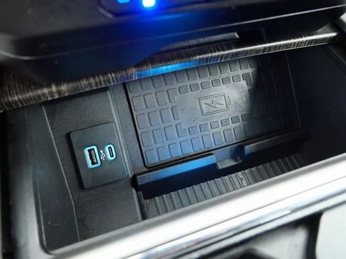 Used 2021 Ford F250 Lariat w/ Lariat Ultimate Package image 31