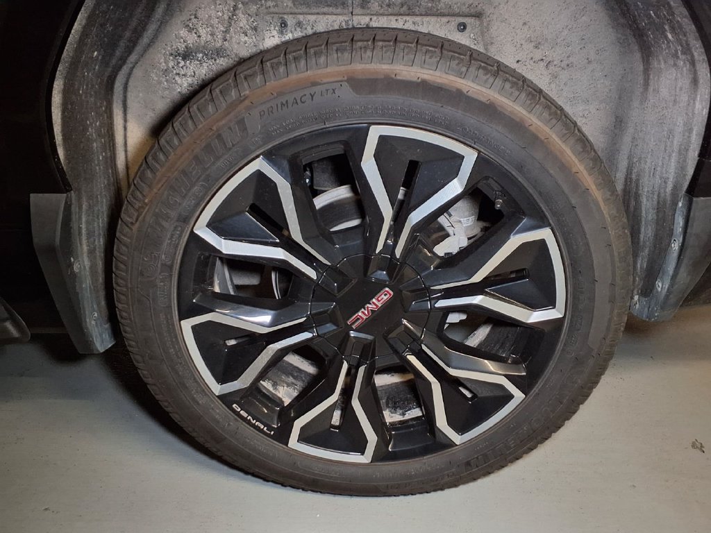 Certified 2026 GMC Sierra EV Denali AWD/4WD image 21