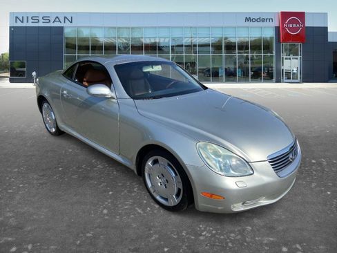 Used 2005 Lexus SC 430 Convertible RWD image 3