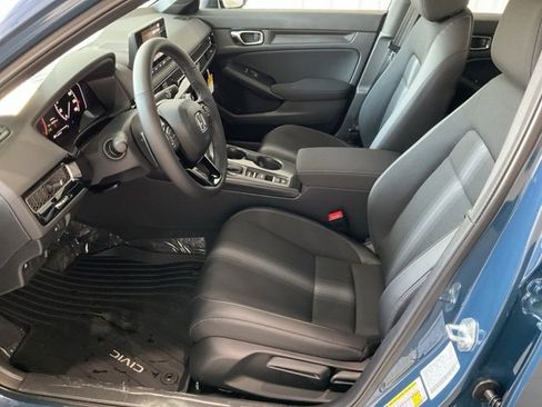 New 2026 Honda Civic Sport image 3