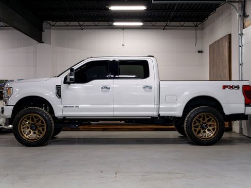 Used 2022 Ford F350 Platinum image 33