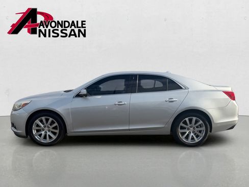 Used 2014 Chevrolet Malibu LTZ FWD image 3