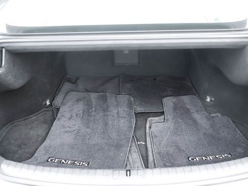 Used 2015 Hyundai Genesis 3.8 image 28