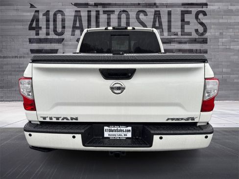 Used 2019 Nissan Titan PRO-4X w/ Pro-4x Convenience Package image 4