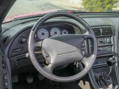 Used 1999 Ford Mustang Cobra image 39