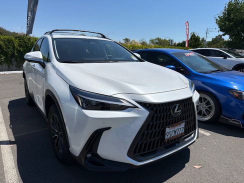 Used 2025 Lexus NX 350 AWD w/ Accessory Package (Z2) image 1