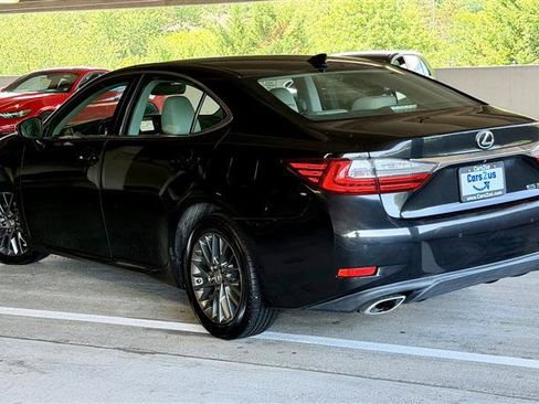 Used 2018 Lexus ES 350 w/ Navigation System Package FWD image 3
