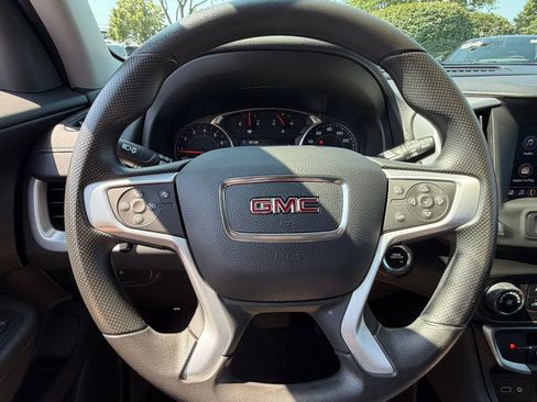 Certified 2023 GMC Terrain SLE FWD image 27