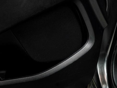 Used 2018 Ford Explorer Limited w/ Ford Safe & Smart Package image 45