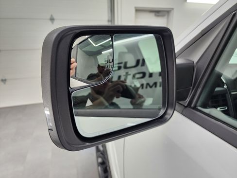 Used 2025 RAM 1500 Limited AWD/4WD image 39