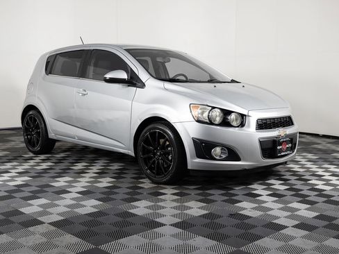 Used 2015 Chevrolet Sonic LTZ image 10