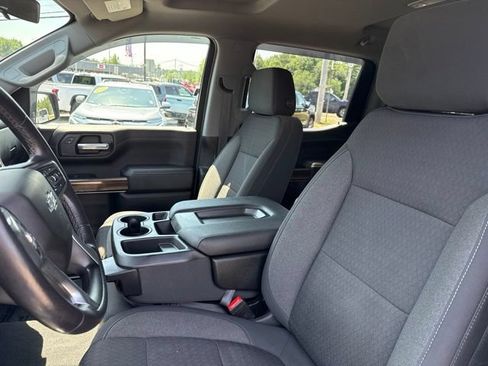 Used 2021 Chevrolet Silverado 1500 RST AWD/4WD image 16