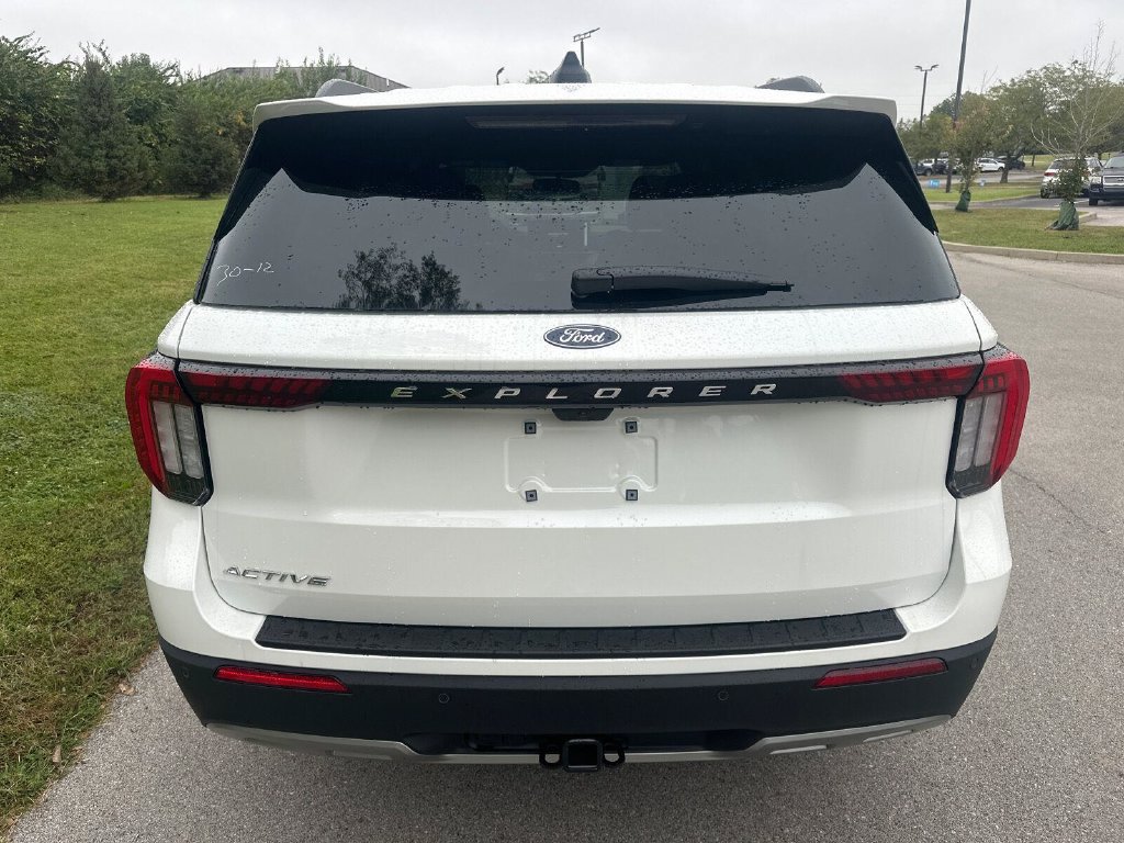 New 2027 Ford Explorer Active w/ Active Comfort Package AWD/4WD image 10