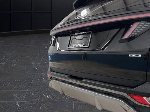 Used 2023 Hyundai Tucson Limited image 35