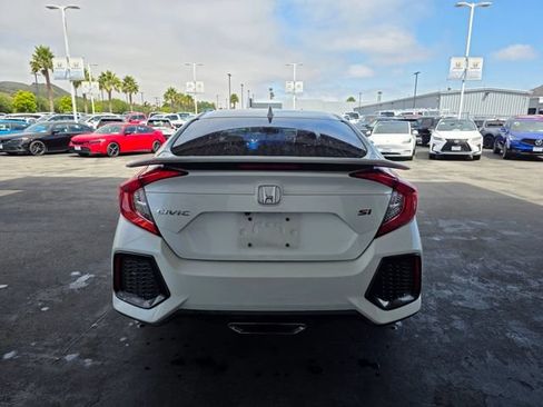 Used 2018 Honda Civic Si image 10
