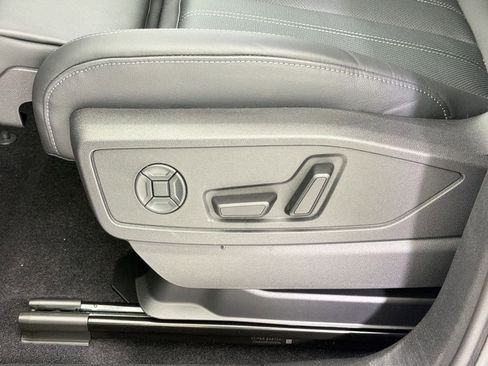 New 2026 Audi Q5 Premium Plus image 15