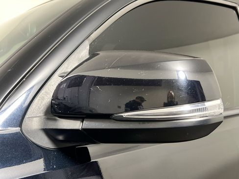 Used 2019 Toyota Tacoma TRD Sport image 12