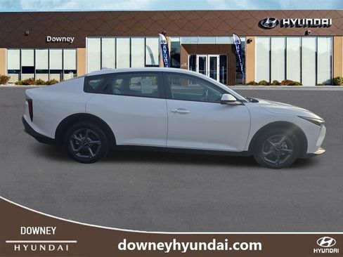 Used 2025 Kia K4 FWD image 6