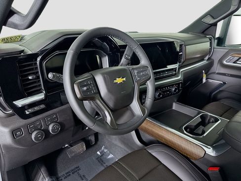 New 2026 Chevrolet Silverado 3500 High Country w/ High Country Premium Package image 9