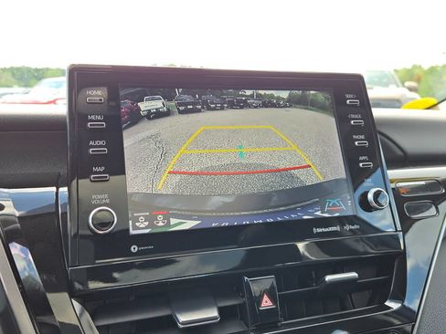 Used 2022 Toyota Camry XSE w/ Cold Weather Package FWD image 23