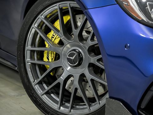 Used 2018 Mercedes-Benz C 63 AMG S image 3
