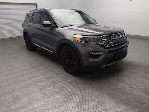 Used 2021 Ford Explorer Limited w/ Equipment Group 301A RWD image 13