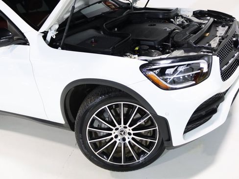 Used 2023 Mercedes-Benz GLC 300 4MATIC Coupe image 74