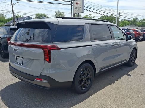 New 2026 Kia Carnival SX Prestige FWD image 3