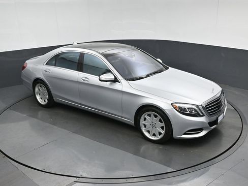 Used 2016 Mercedes-Benz S 550 4MATIC Sedan image 60