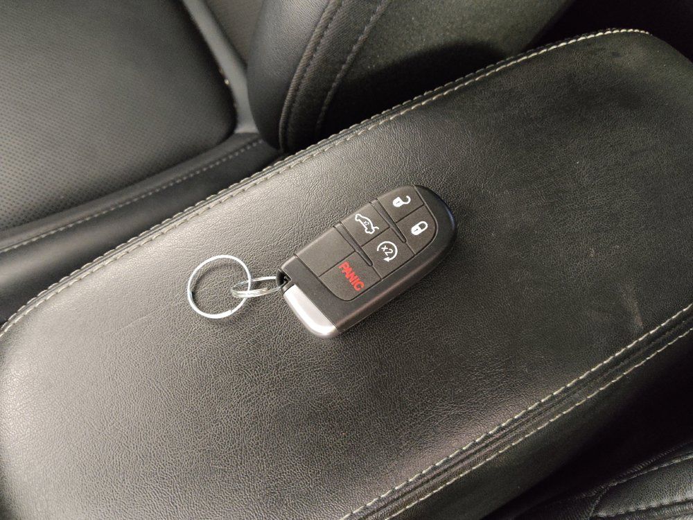 Used 2021 Jeep Cherokee Latitude Lux AWD/4WD image 32