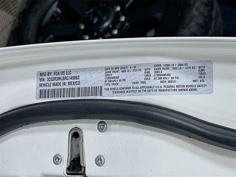 Used 2024 RAM 3500 Laramie w/ Night Edition image 36