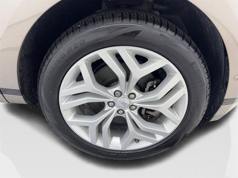 Used 2021 Land Rover Range Rover Evoque R-Dynamic SE image 85