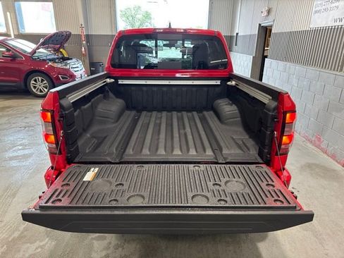 Certified 2023 Nissan Frontier SV w/ SV Convenience Package AWD/4WD image 13